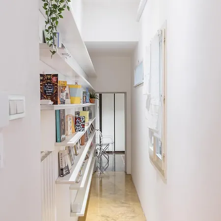 Cartoleria 24 - Ground Floor *